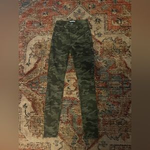 Good American Army Green 00/24